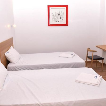Hotel Bluestone Szrikalahaszti Kültér fotó